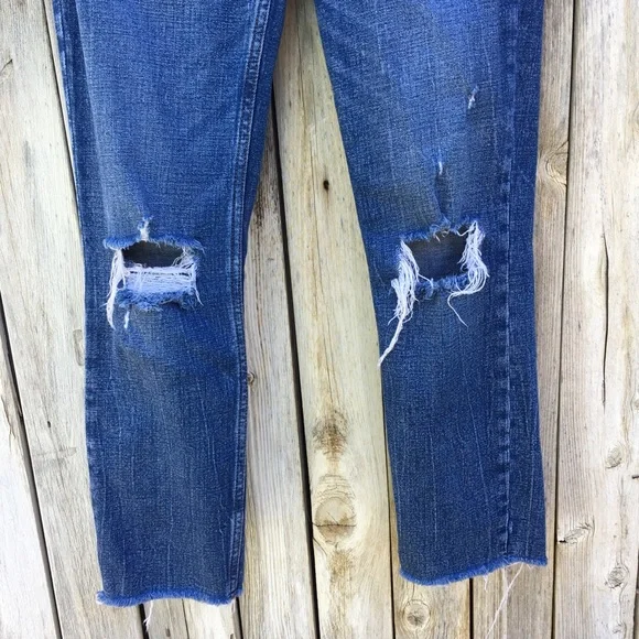 Abercrombie & Fitch Ultra High Rise Mom Jean Distressed Blue 00 - Picture 7 of 16